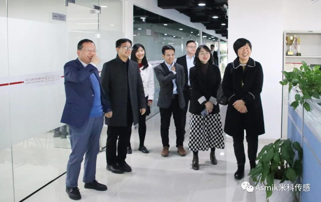 水利水電學(xué)院領(lǐng)導(dǎo)到訪米科，共探校企合作新路徑